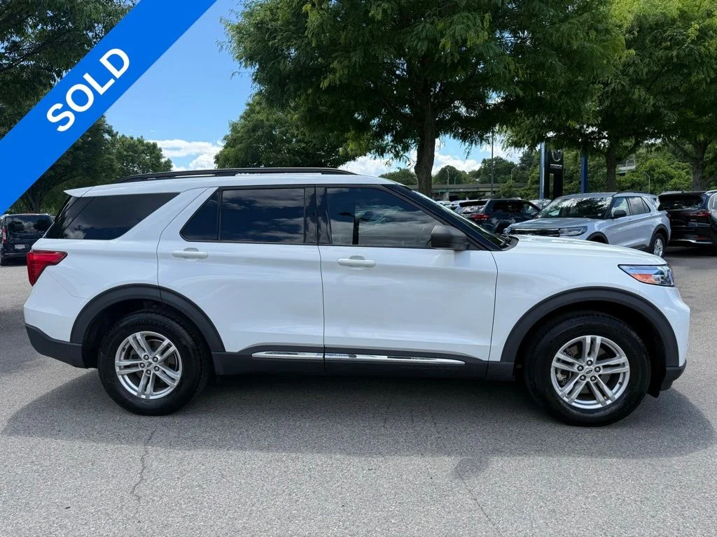 Used 2020 White Ford XLT image 5