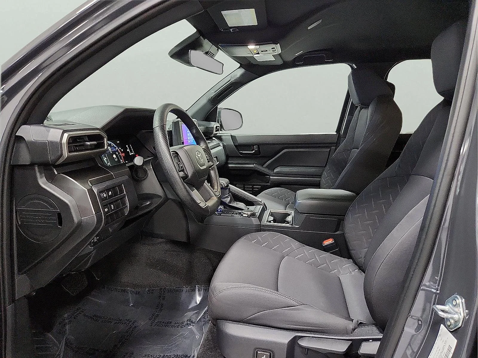 2025 Toyota Tacoma SR5 - Photo 11