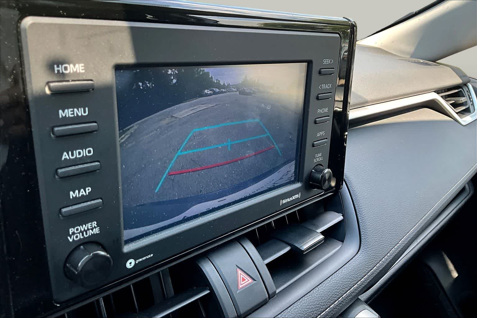 2022 Toyota RAV4 XLE - Photo 47