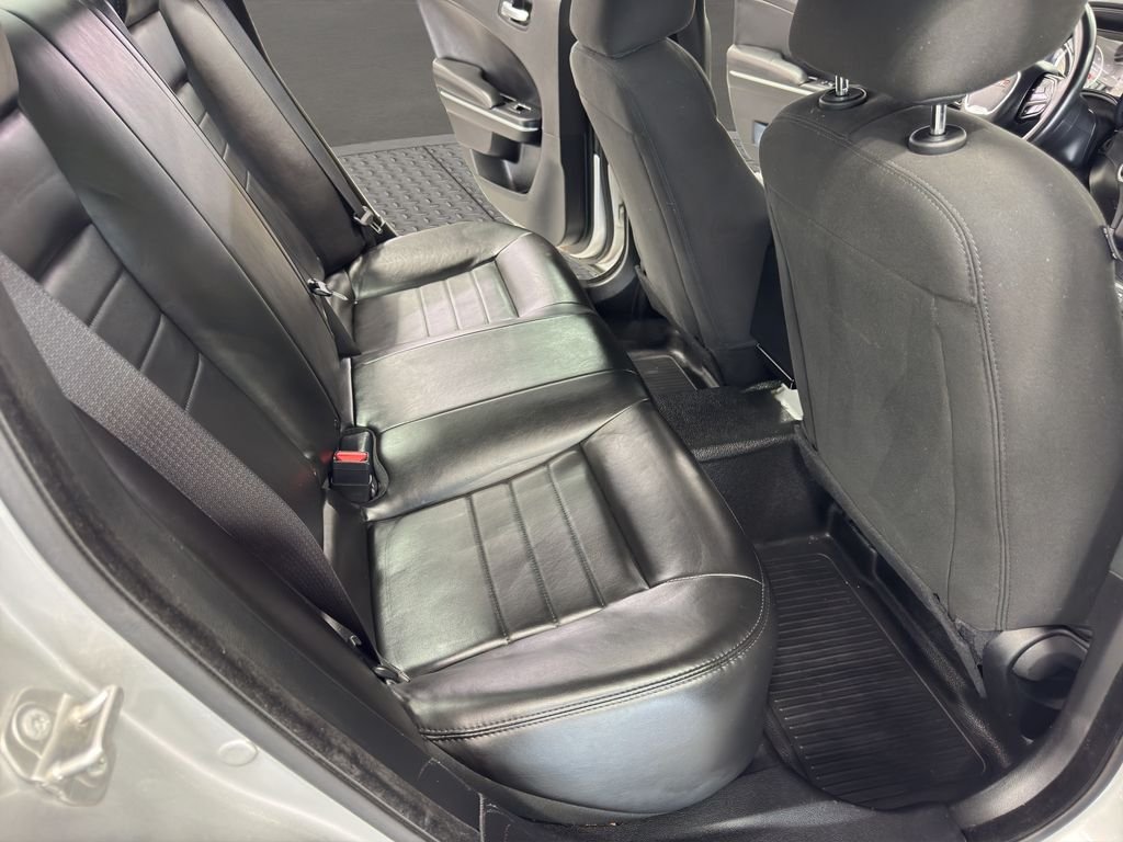 Used 2022 Bright Silver Metallic Clearcoat Dodge Police image 33