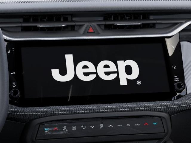 New 2026 Silver Zynith Clearcoat Jeep Laredo image 44