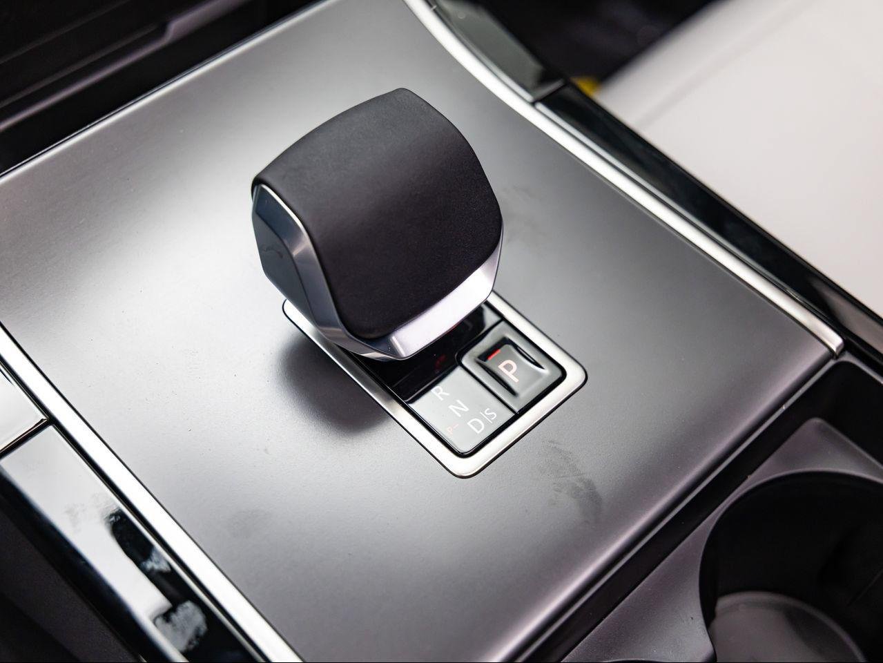 New 2026 Zadar Grey Land Rover S image 28
