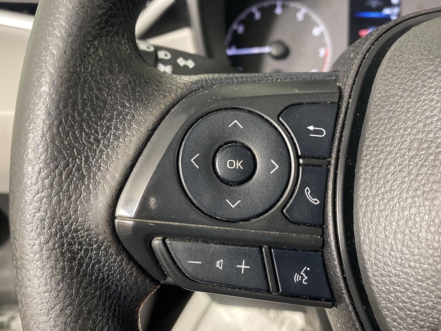 Used 2023 Ice Cap Toyota LE image 18