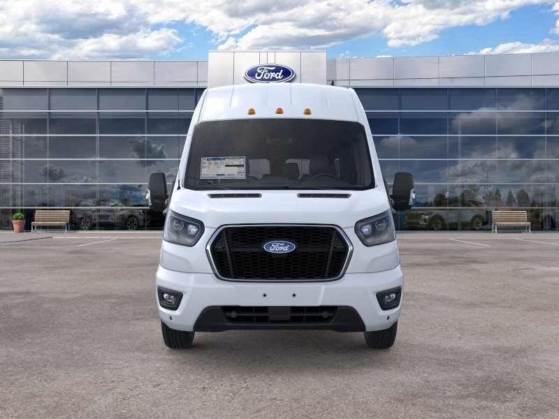 New 2026 Oxford White Ford Passenger Van XLT image 6