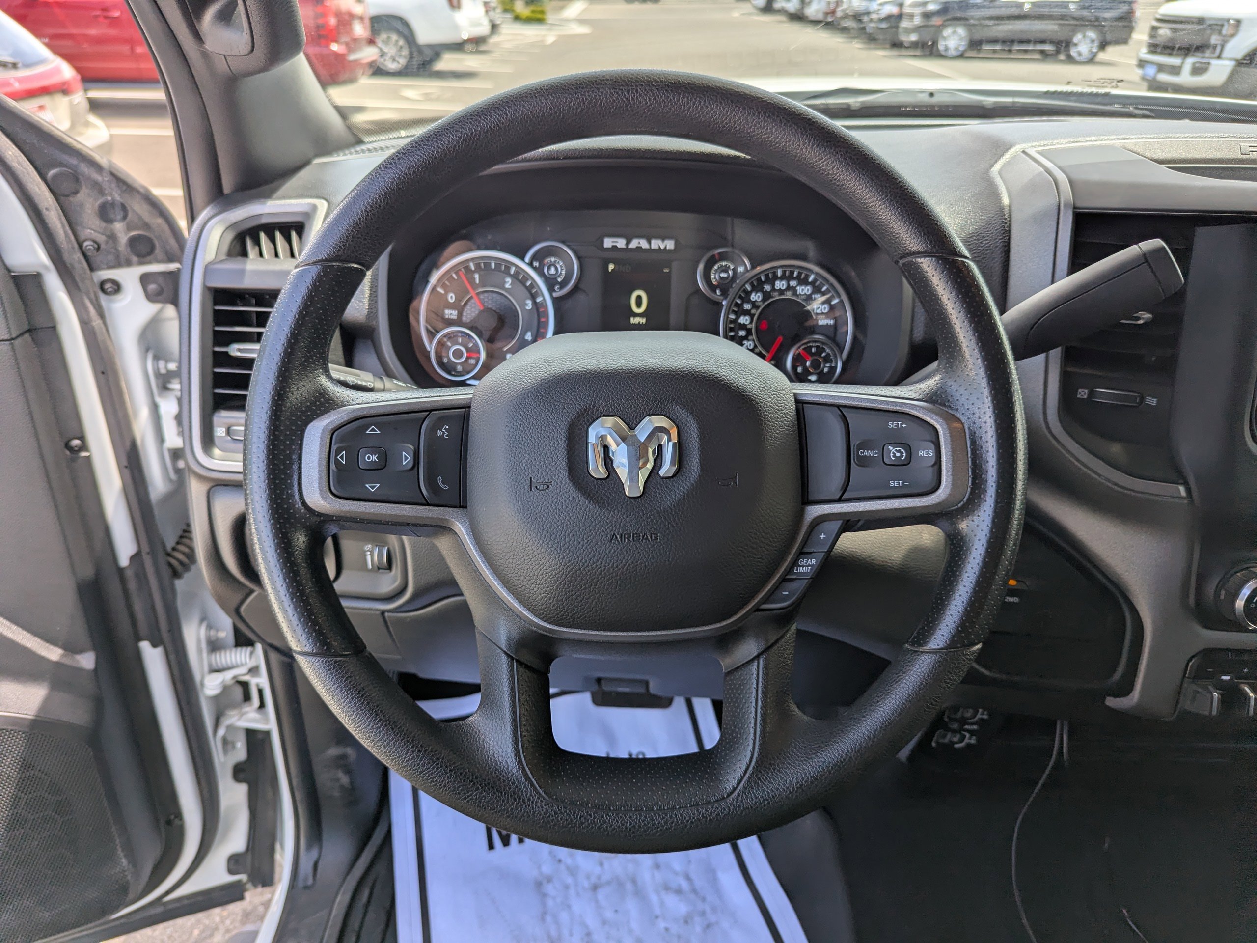 2024 RAM Ram 3500 Pickup Tradesman - Photo 15