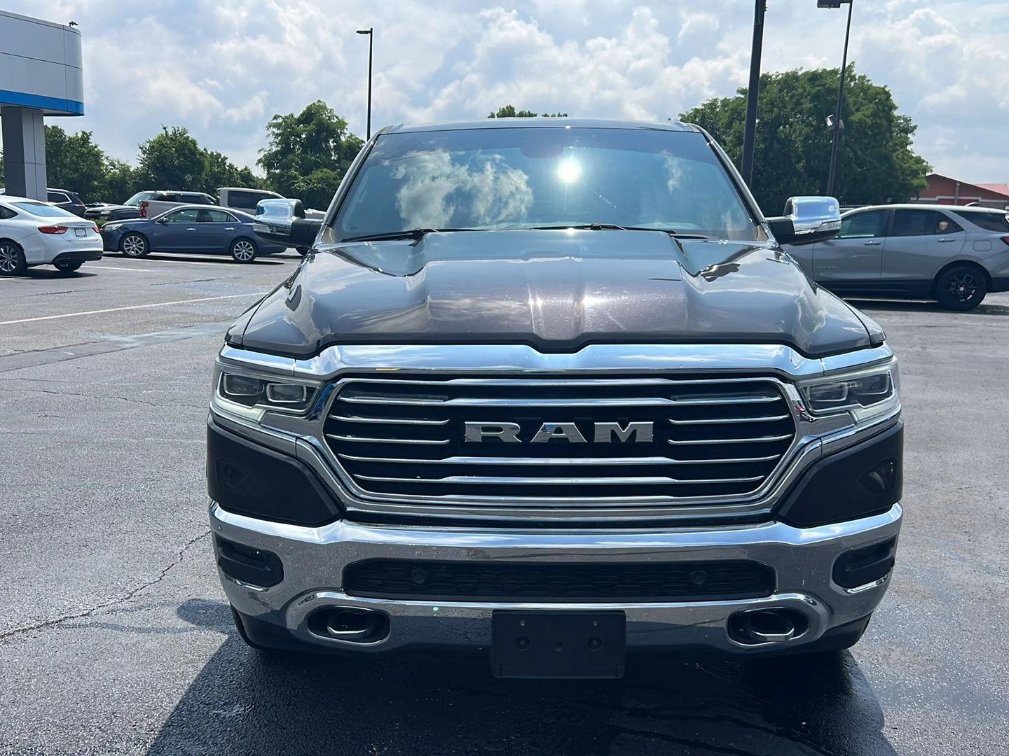 Used 2019 Diamond Black Crystal Pearlcoat Ram Longhorn image 2