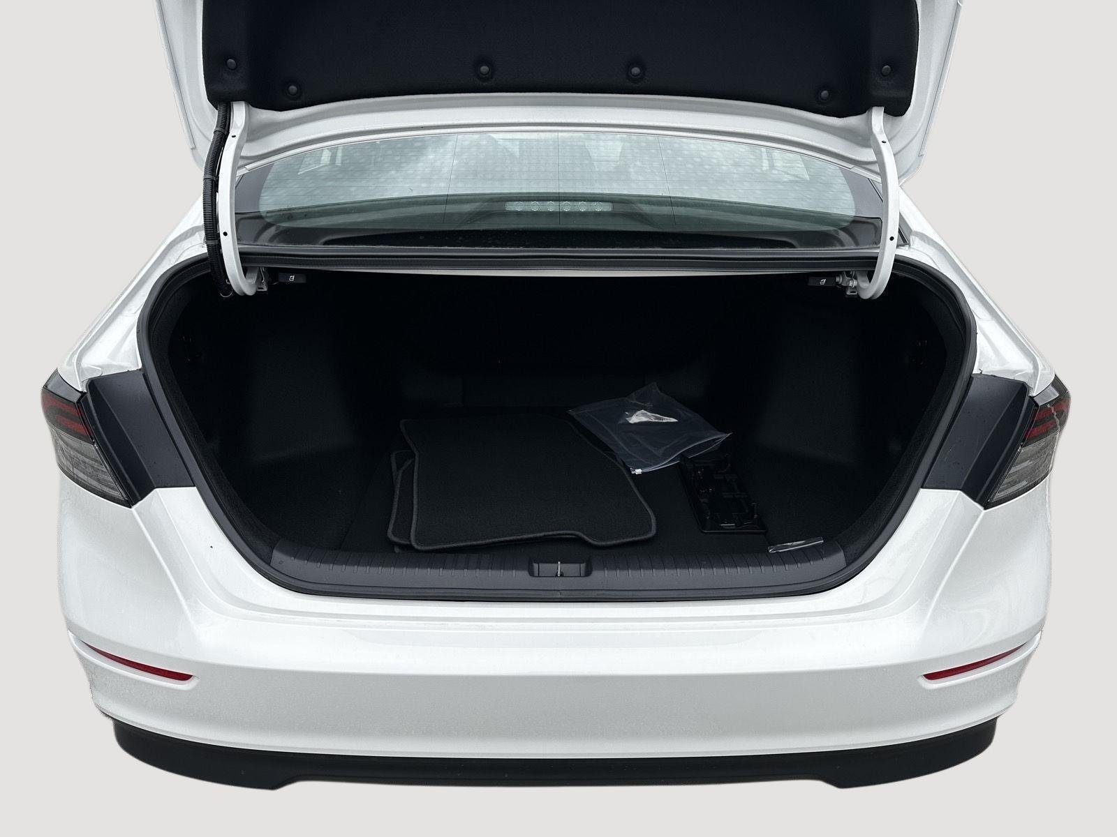 2026 Honda Accord Hybrid Sport - Photo 23