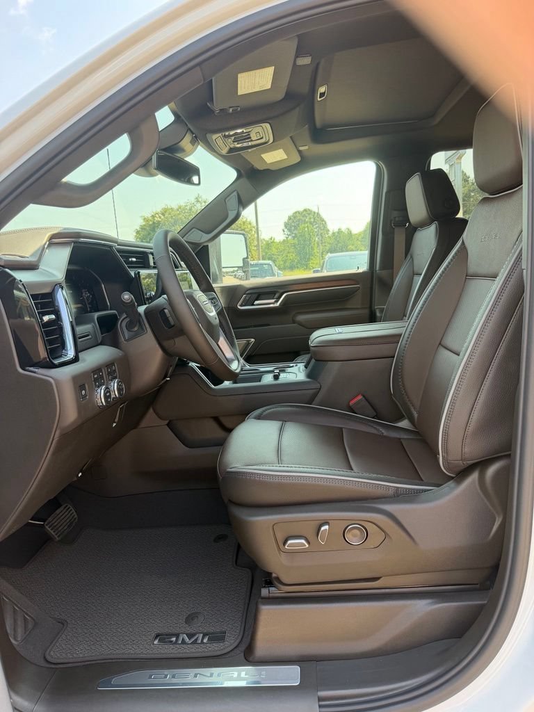 2026 GMC Sierra 2500HD Denali - Photo 13
