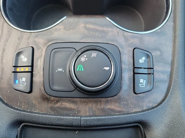 Used 2021 CAYENNE RED TINTCOAT GMC Denali image 26