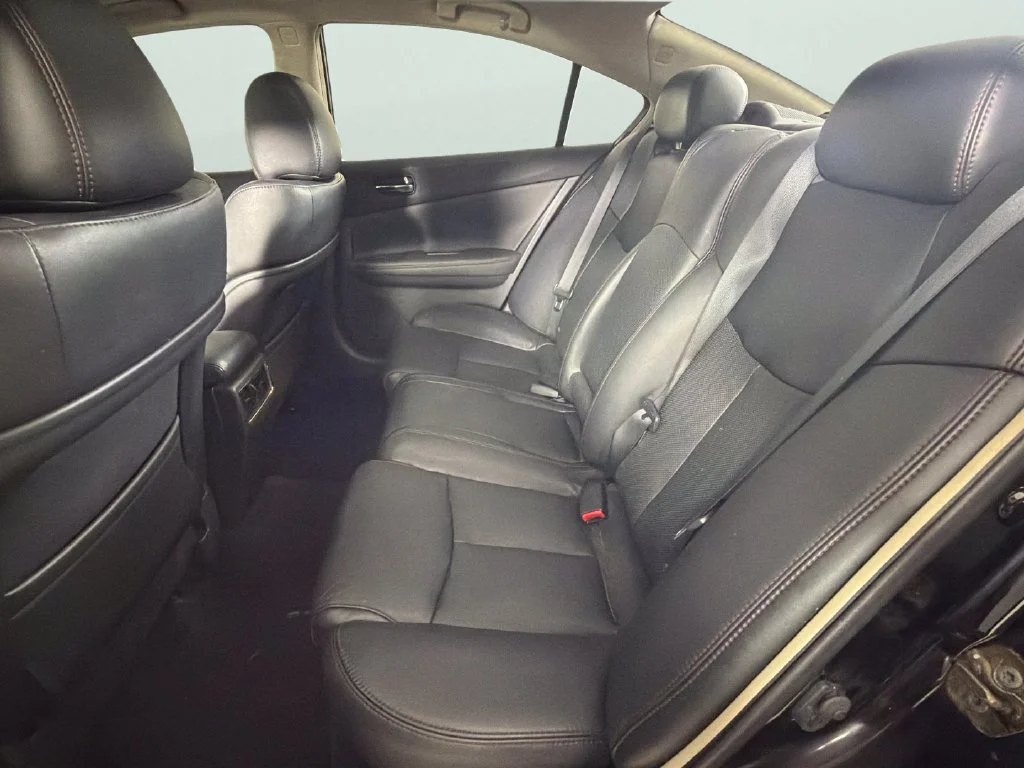 Used 2010  Nissan 3.5 SV w/Premium Pkg image 30