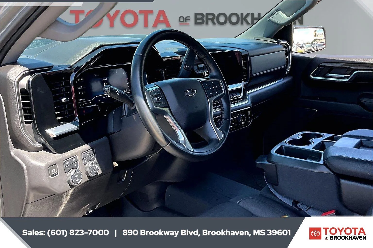 Used 2024 Sterling Gray Metallic Chevrolet LT Trail Boss image 12