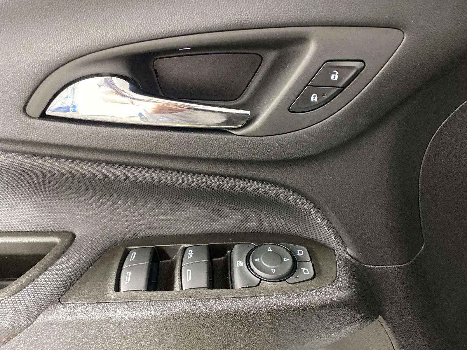 Used 2023 Summit White Chevrolet RS image 12