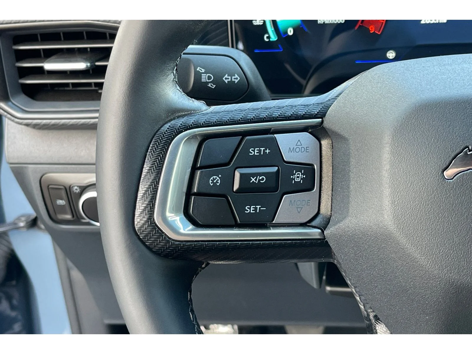 Used 2025 Vapor Blue Metallic Ford GT image 34