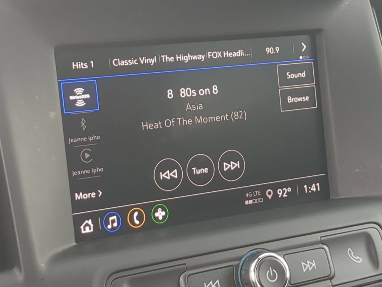 Used 2023 Ebony Twilight Metallic GMC SLE image 13