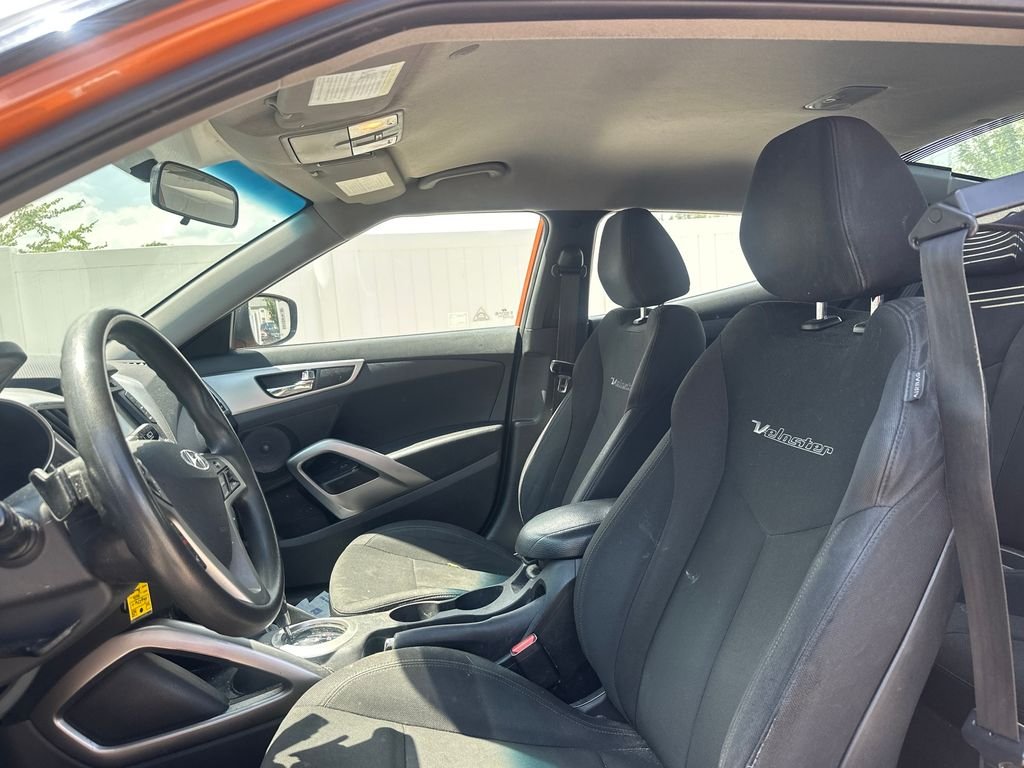 Used 2016 Vitamin C Pearl Hyundai Base image 7