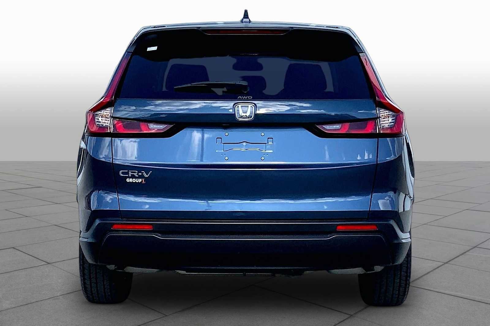 Used 2025 Canyon River Blue Metallic Honda LX image 4