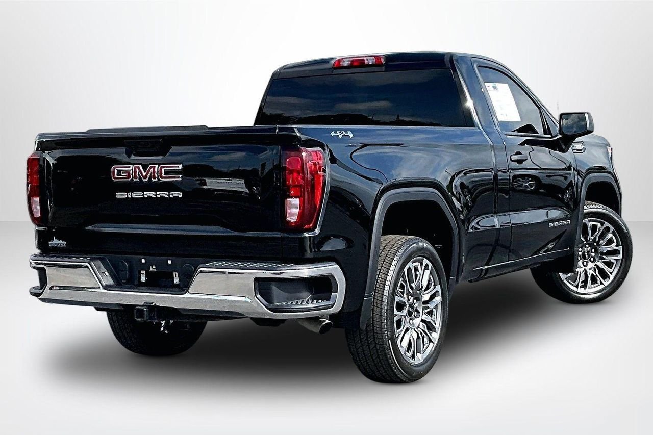 Used 2025 Onyx Black GMC 4WD Regular Cab Standard Box Pro image 6