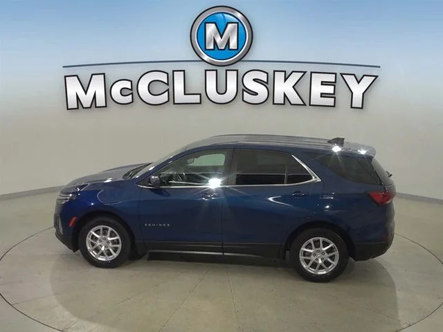 Certified Used 2022 Blue Chevrolet LT image 10