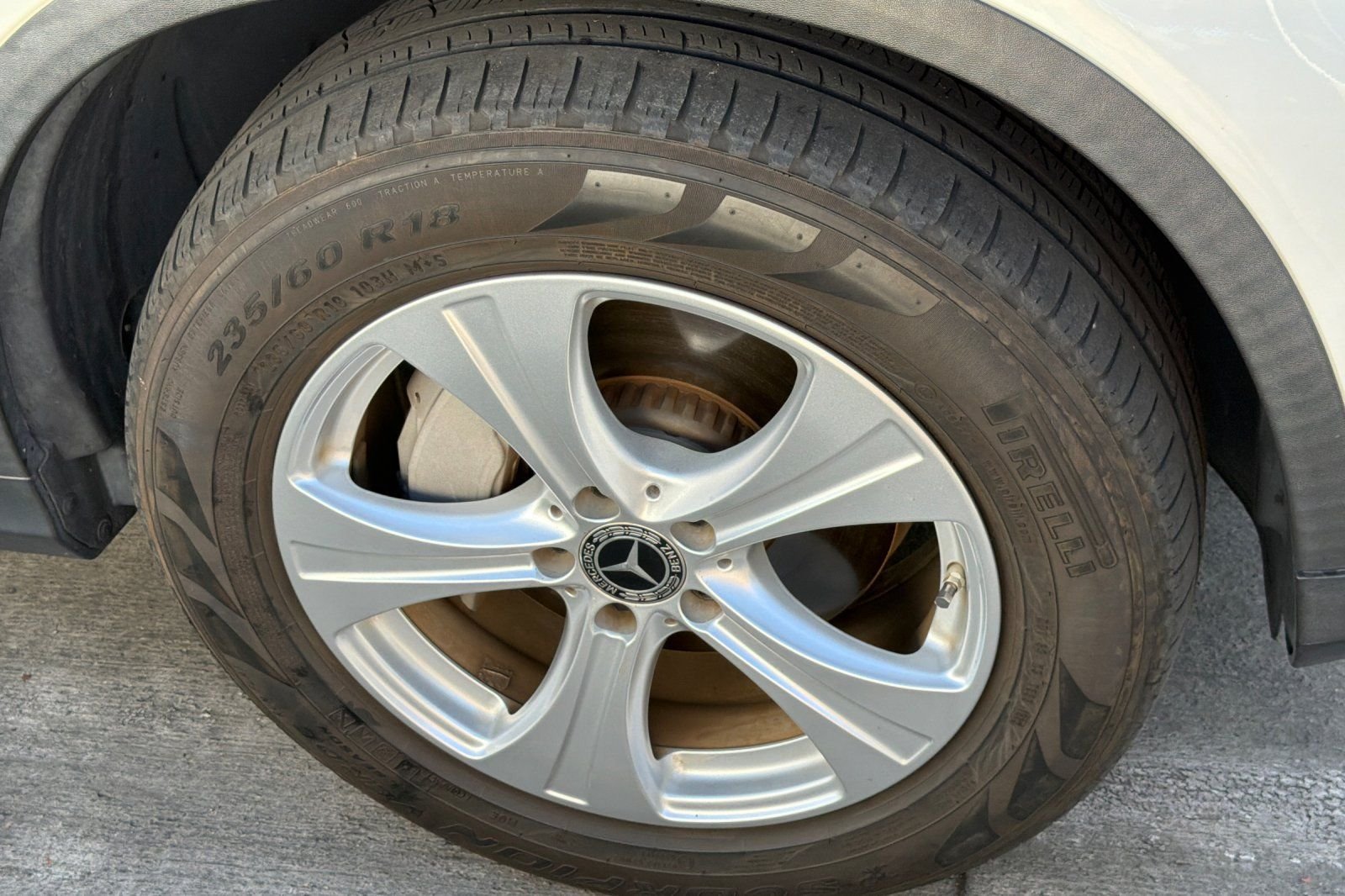 Used 2017  Mercedes-Benz GLC 300 image 7
