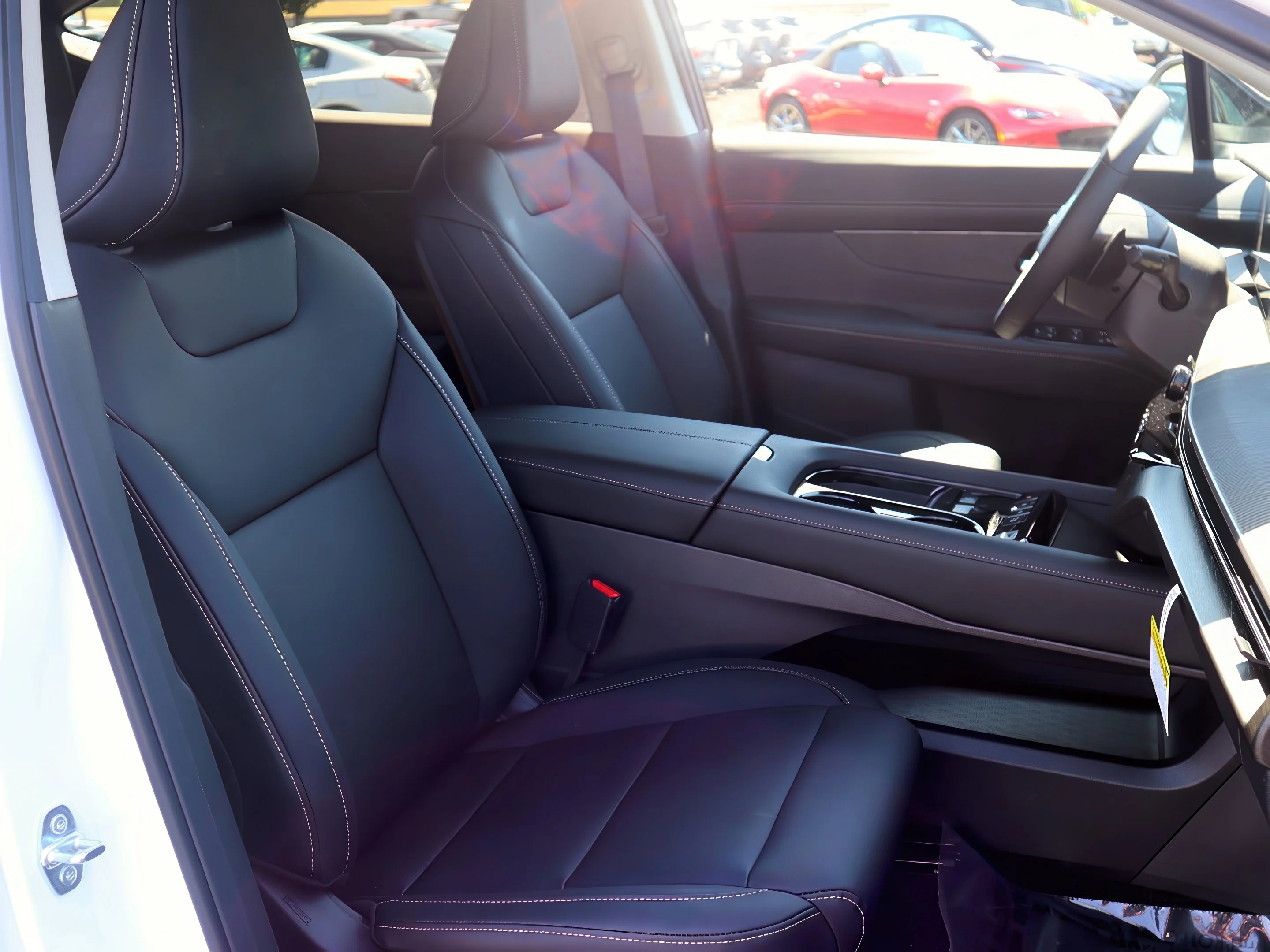 2025 Nissan Murano SV - Photo 25