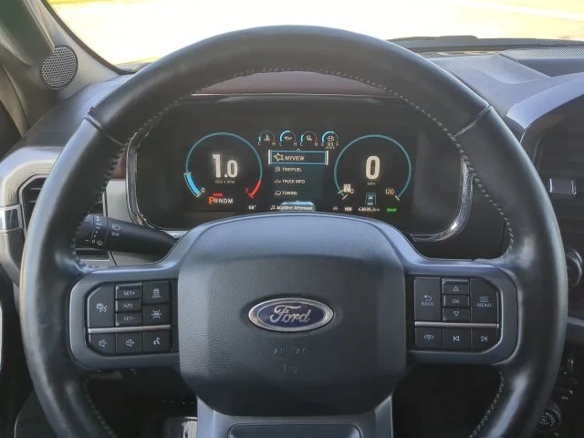 Used 2023 Black Ford Lariat image 33