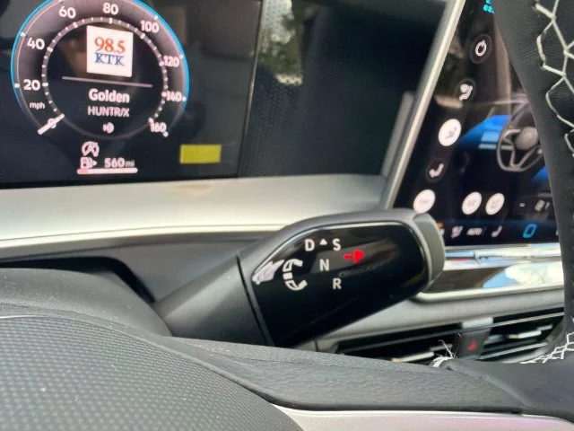 New 2026 Blue Volkswagen SE image 27