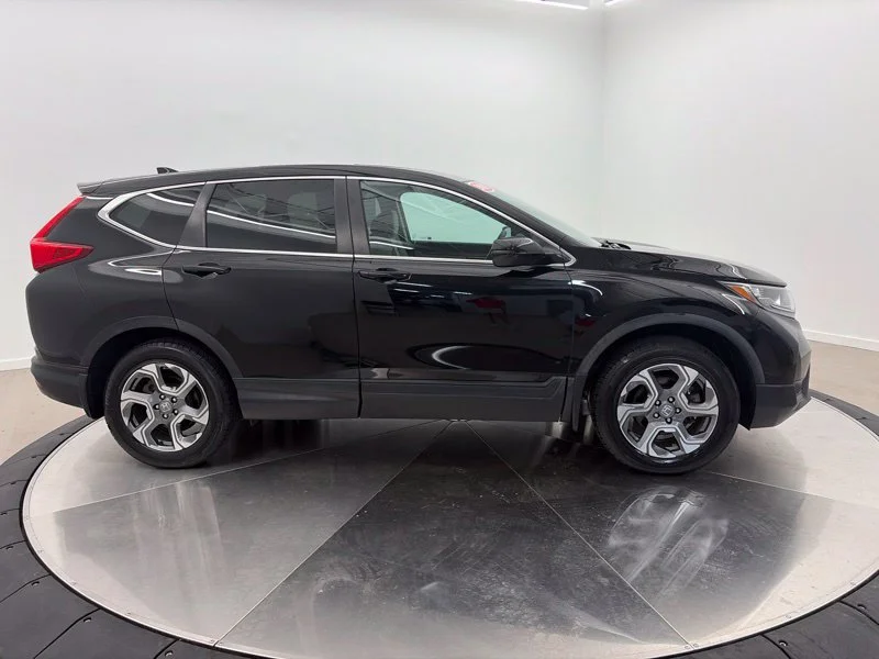 Used 2018  Honda EX image 2
