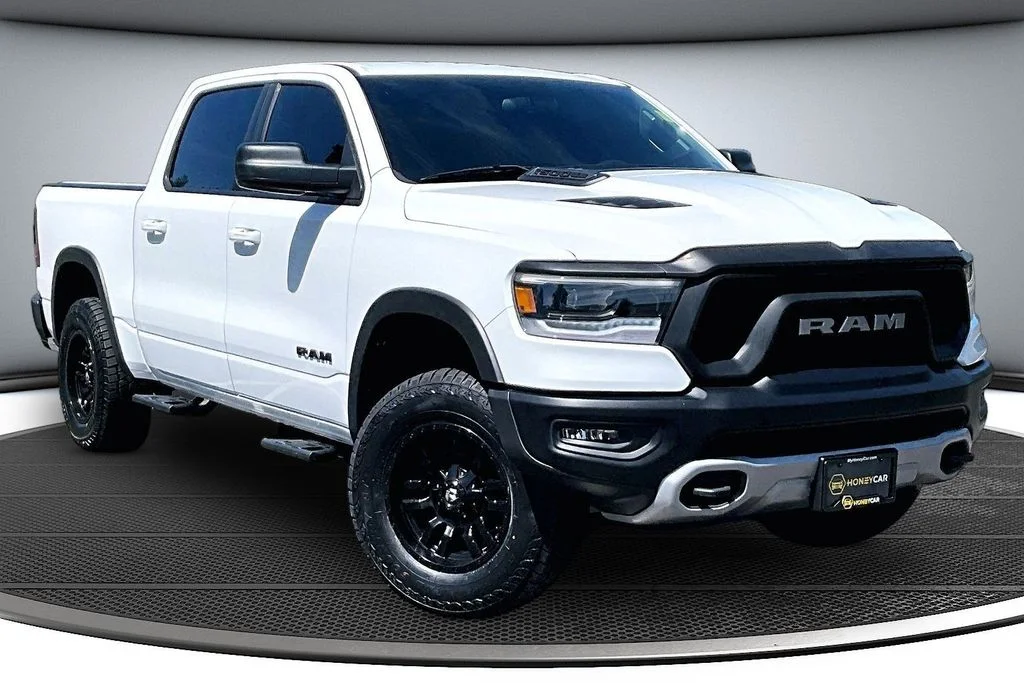 2019 RAM 1500 Rebel 4x4 Crew Cab 5'7's photo