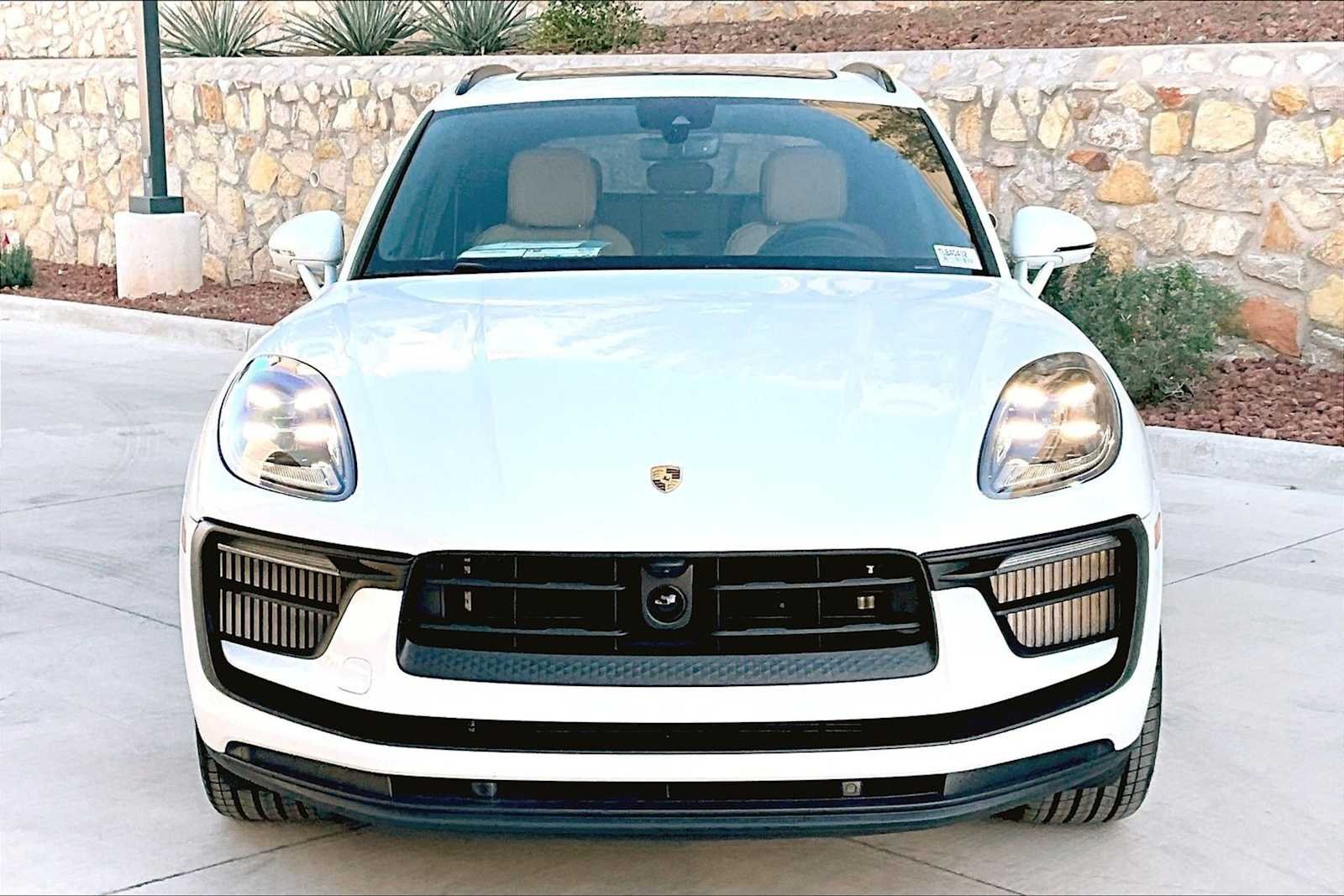 2026 Porsche Macan S - Photo 10