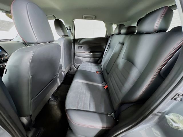 2024 Mitsubishi Outlander Sport SE - Photo 23