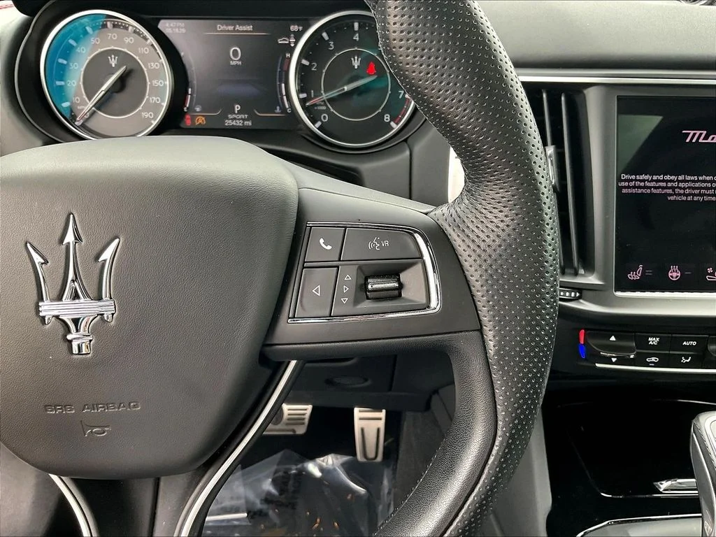 Used 2024 Bianco Maserati Modena image 12
