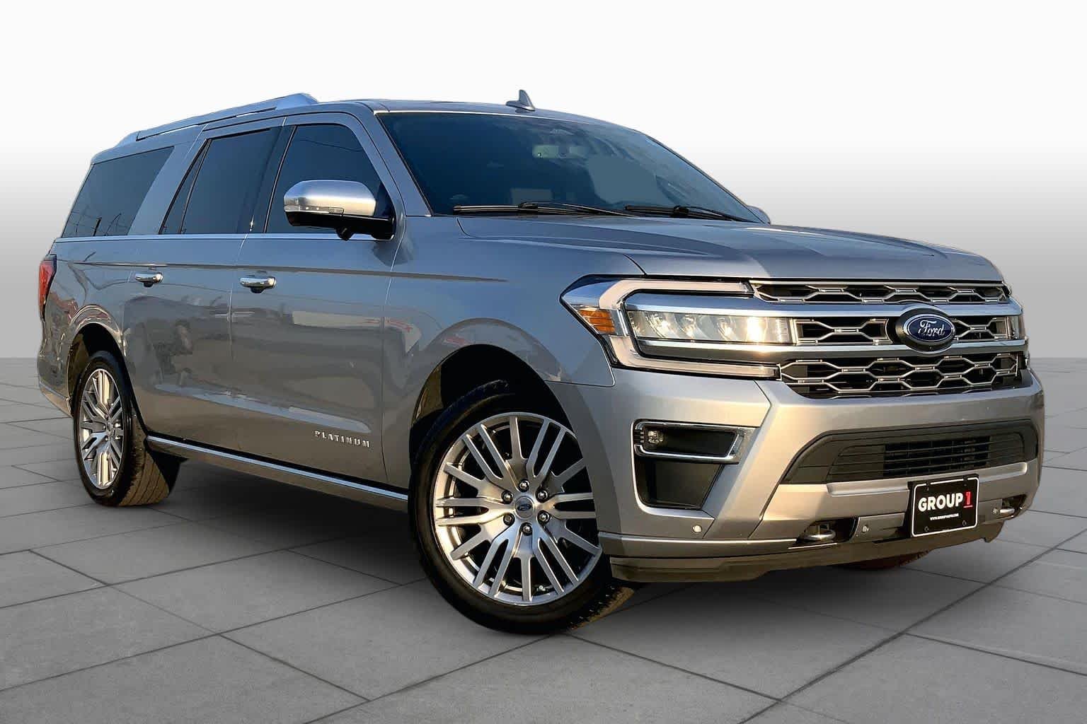 Used 2023 Iconic Silver Metallic Ford Platinum image 3