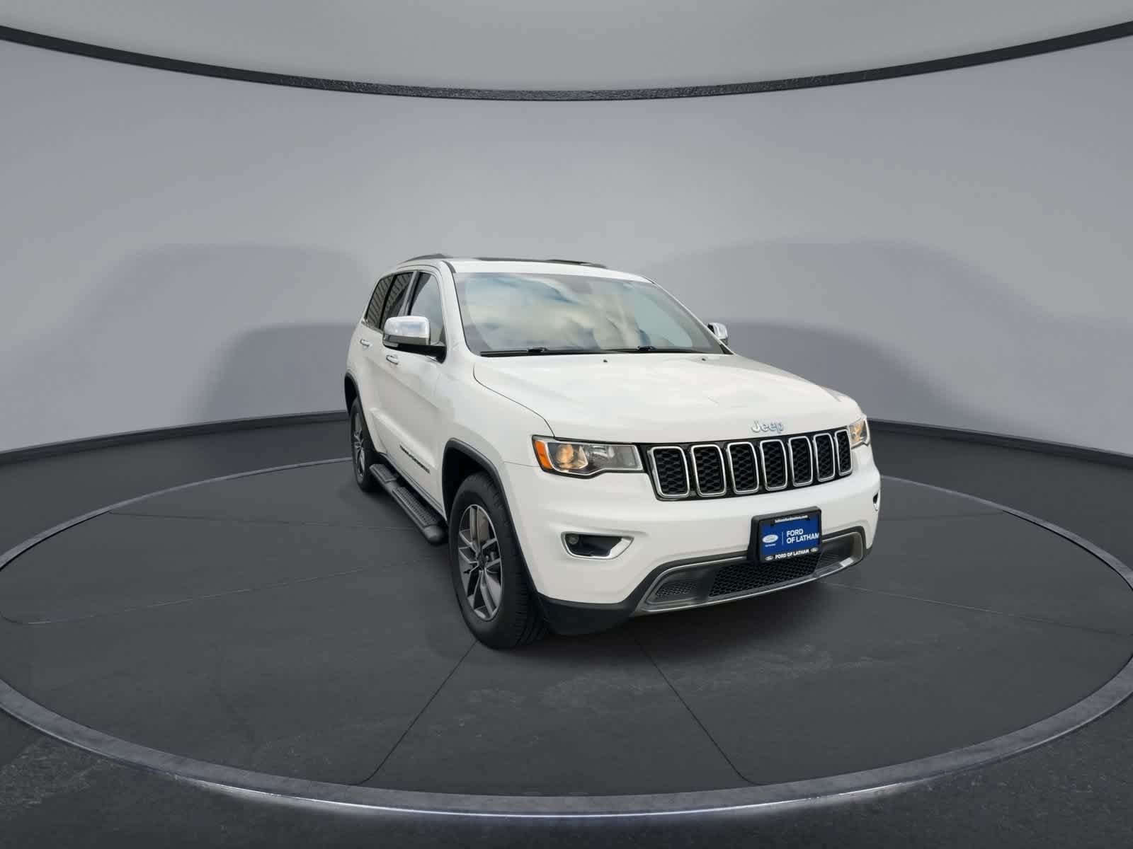 Used 2020 Bright White Clearcoat Jeep Limited image 2