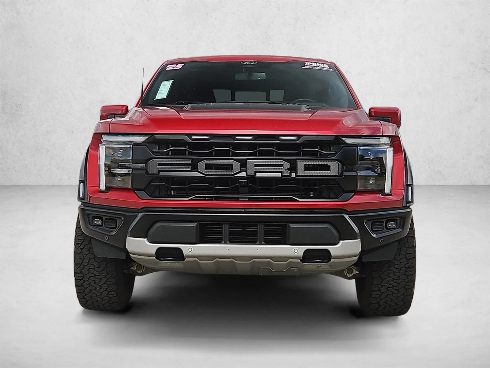 Used 2025 Rapid Red Metallic Tinted Clearcoat Ford Raptor image 2