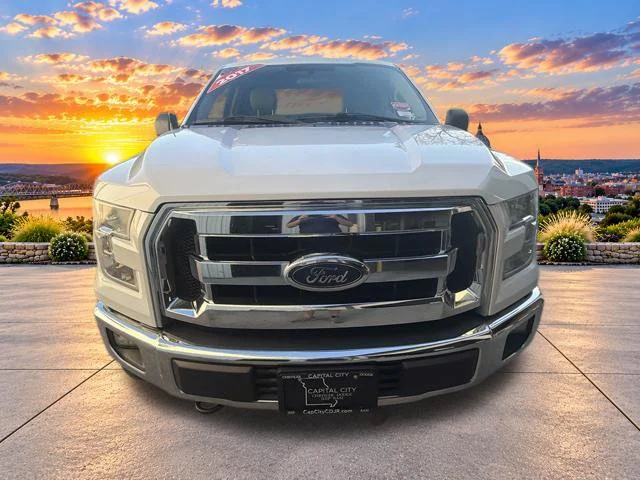 Used 2017 White Ford XLT image 8