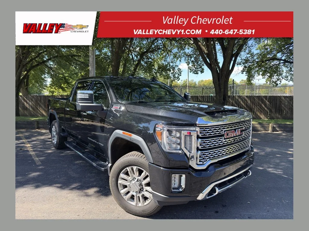 Used 2021 Black GMC Denali image 1