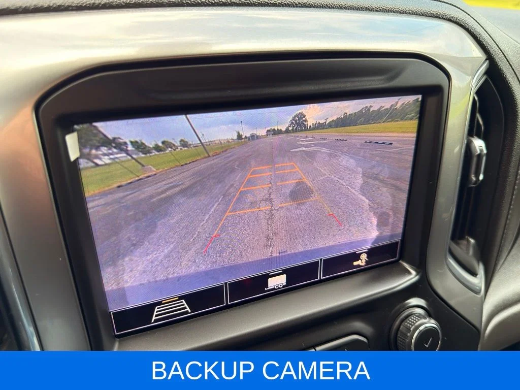 Used 2020 Blue Chevrolet LT image 6