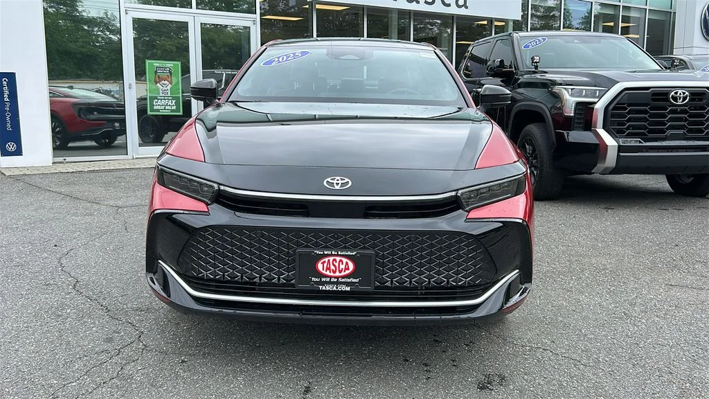 Used 2025 Red Toyota Platinum image 2