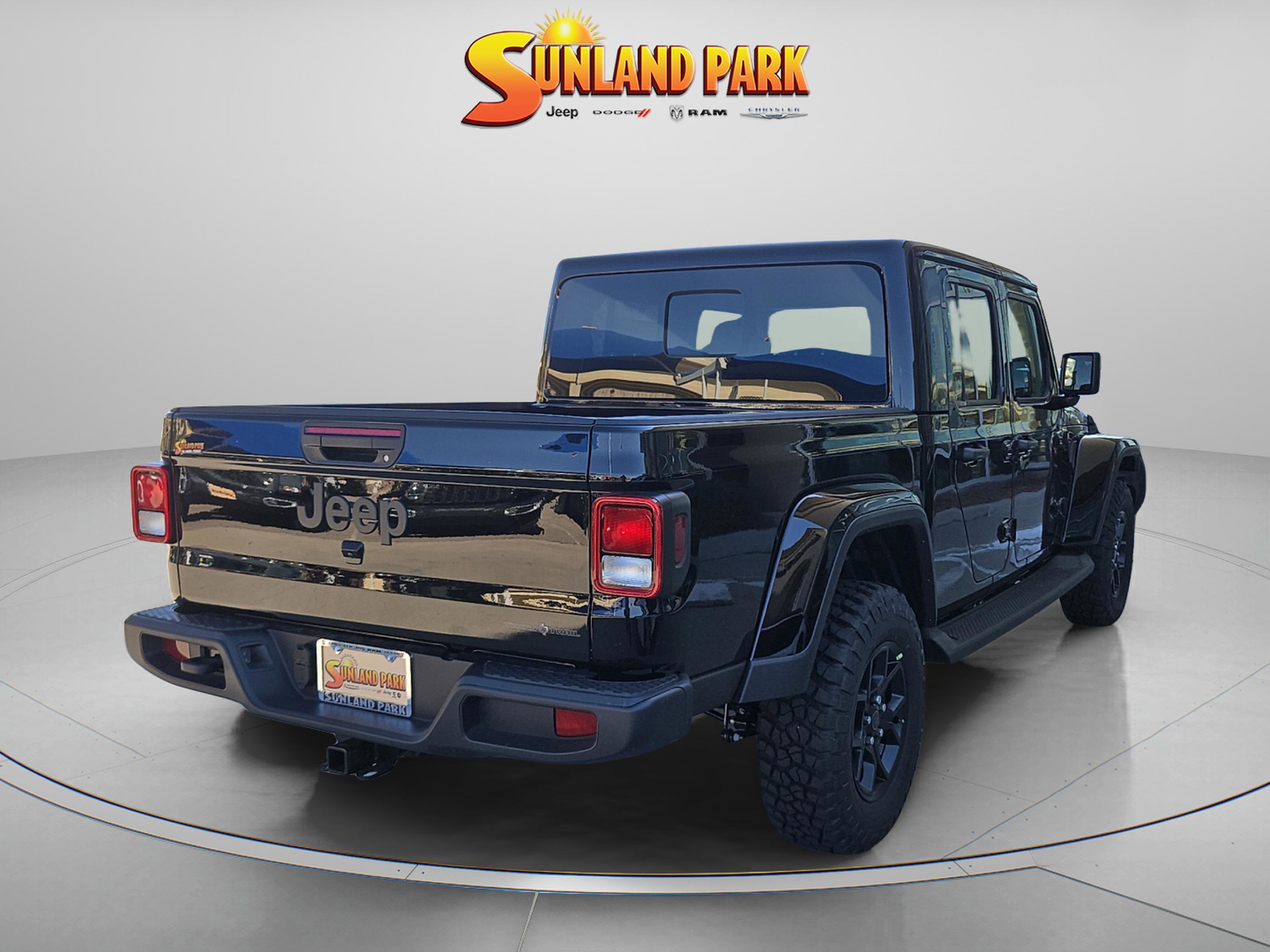 New 2025 Black Clear-Coat Exterior Paint Jeep Texas Trail image 4