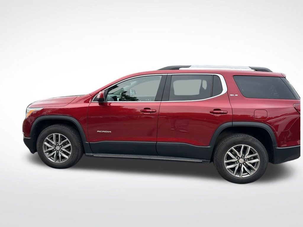 Used 2019 RED QUARTZ TINTCOAT GMC SLE image 9