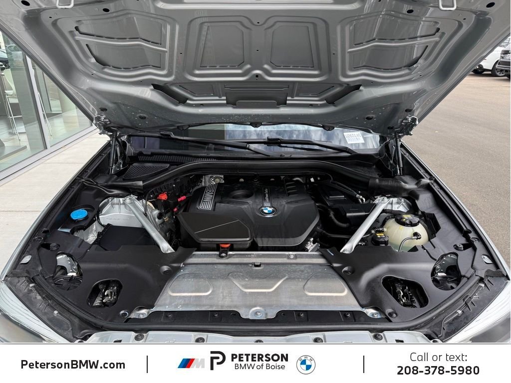 Used 2019 Silver BMW xDrive30i image 37