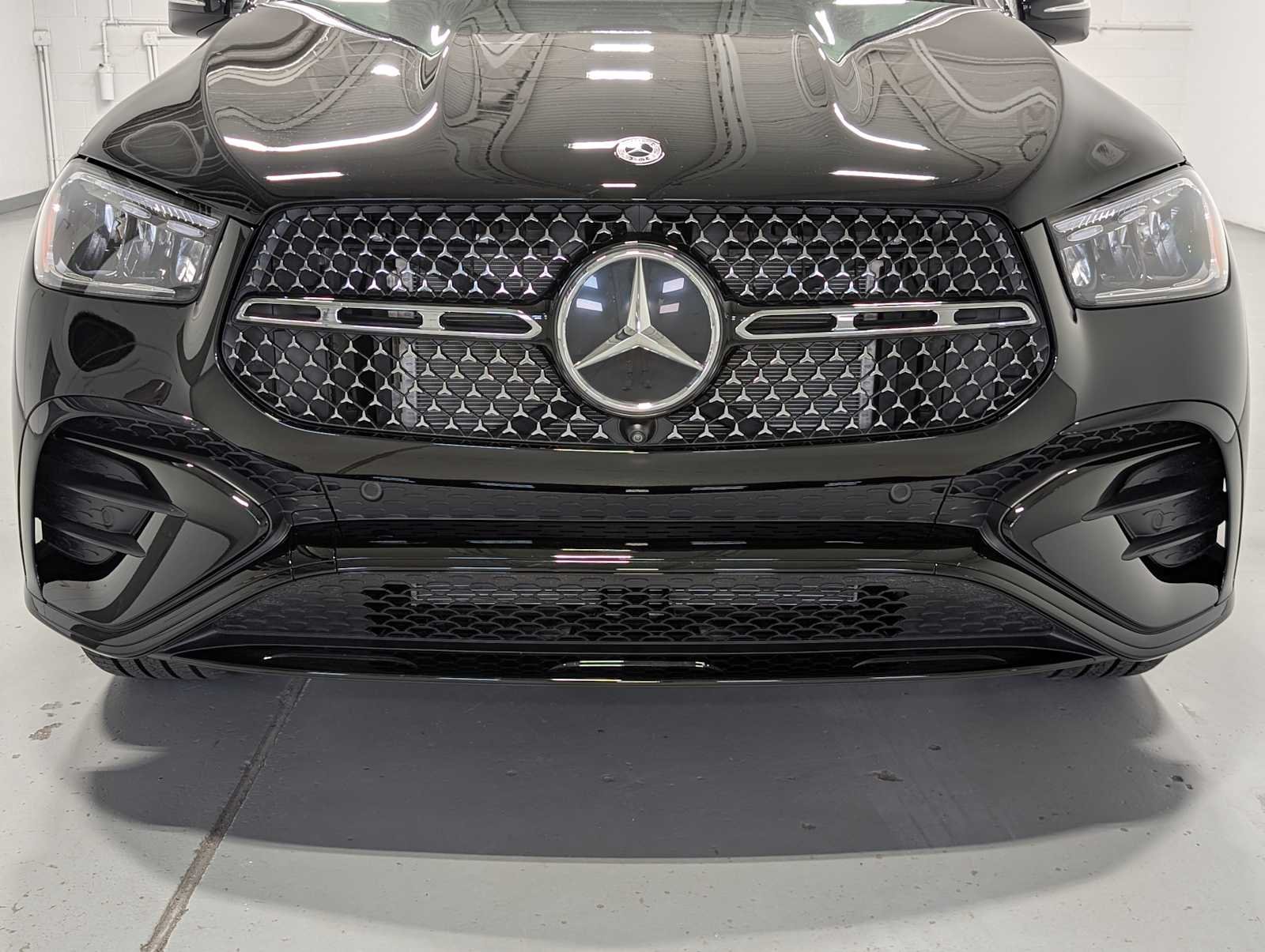 Certified Used 2026  Mercedes-Benz GLE 350 image 2