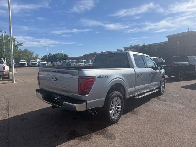 Used 2024 Silver Ford LARIAT image 5