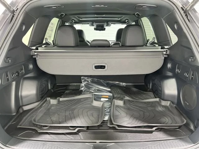 New 2026 MAGNETITE GRAY METALLIC Subaru Touring image 24