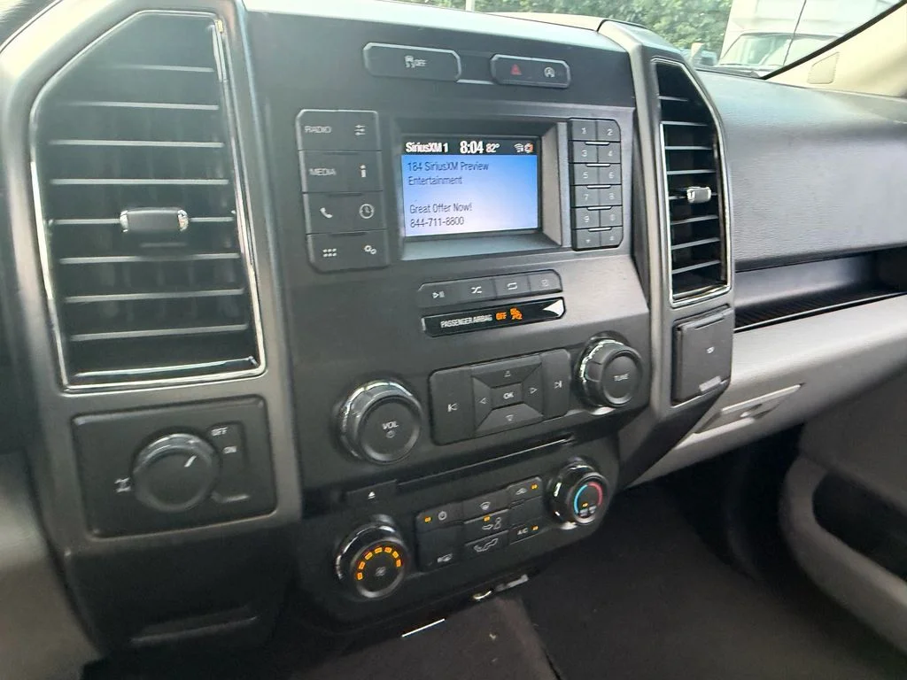 Used 2018 Gray Ford XLT image 13