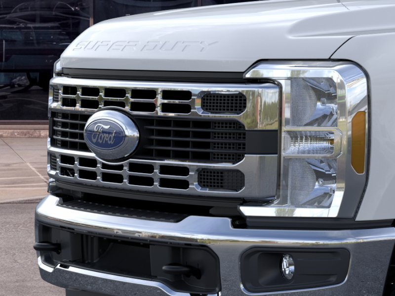 2025 Ford F-350 Super Duty Chassis Cab XL - Photo 17