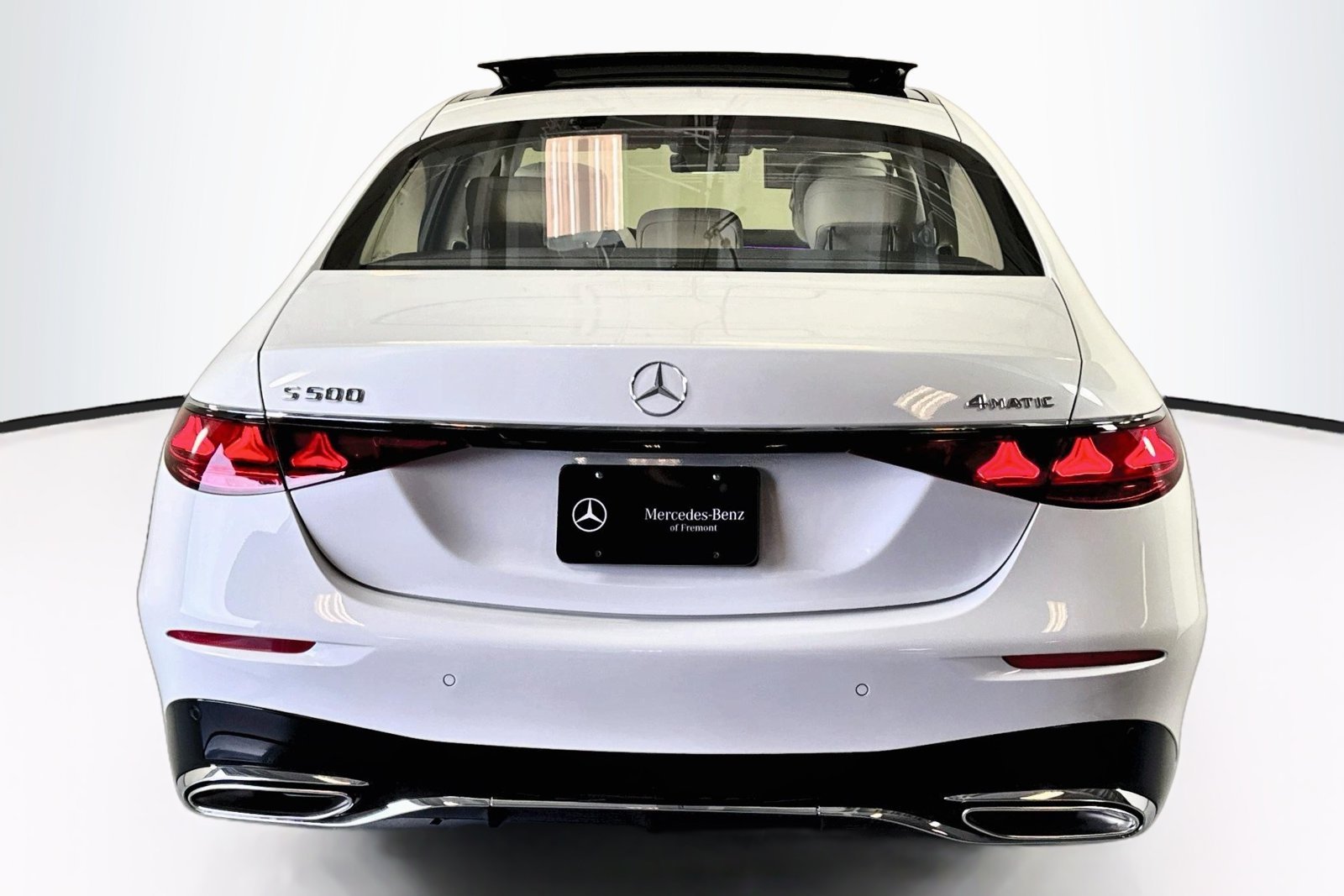 New 2027 MANUFAKTUR Moonlight White Metallic Mercedes-Benz S 500 image 6