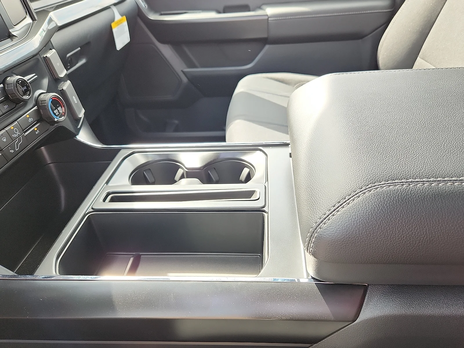 New 2026 Oxford White Ford STX image 25