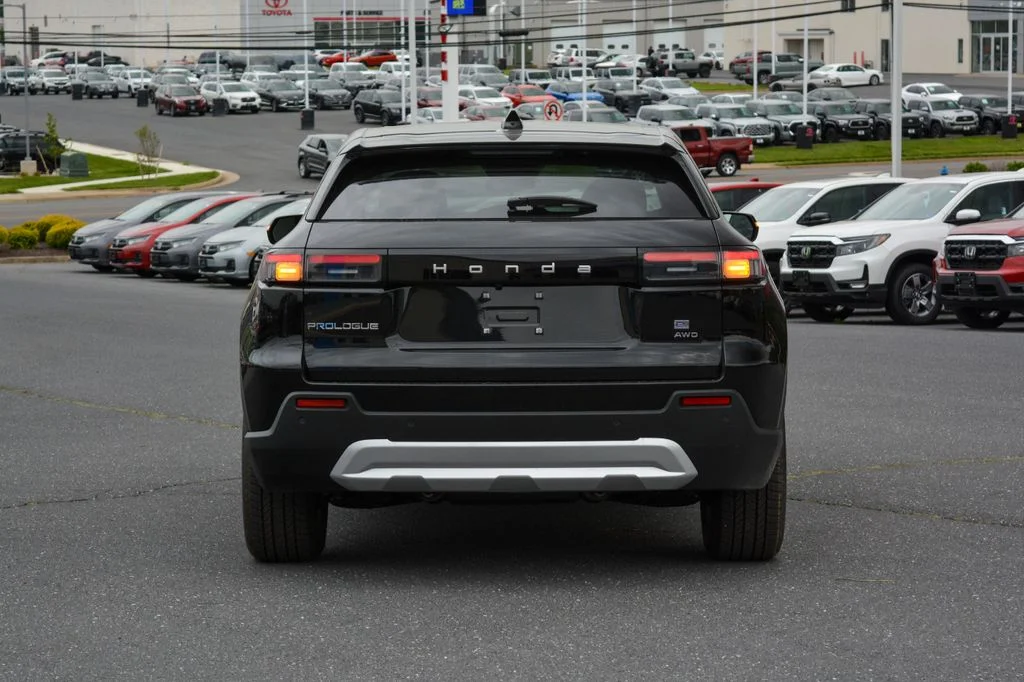 New 2026 Raven Black Honda AWD EX image 5