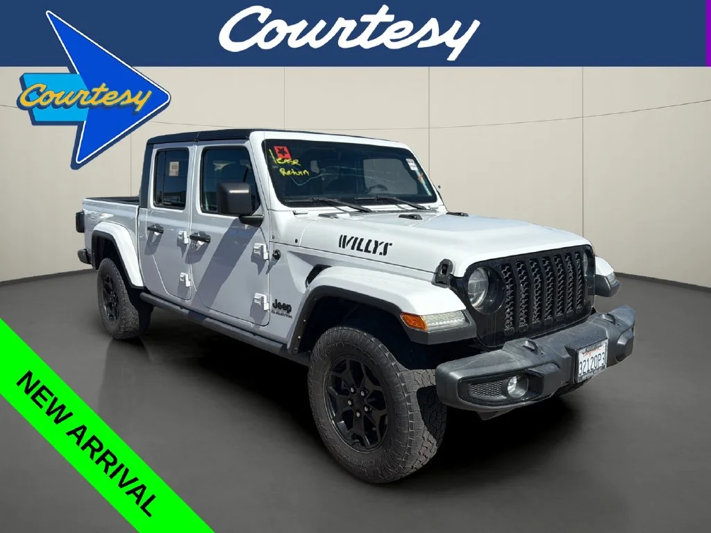 Used 2022 White Jeep Willys image 1